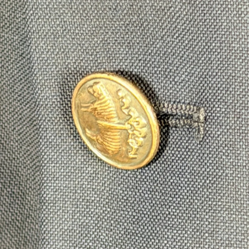 Brooks Brothers 346 Regent Fit Blazer Mens 44L Navy Blue Wool Gold Crest Button